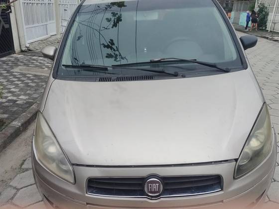 FIAT IDEA 1.4 MPI ATTRACTIVE 8V FLEX 4P MANUAL FIAT IDEA 1.4 MPI ATTRACTIVE 8V FLEX 4P MANUAL